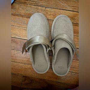 UGG clogs